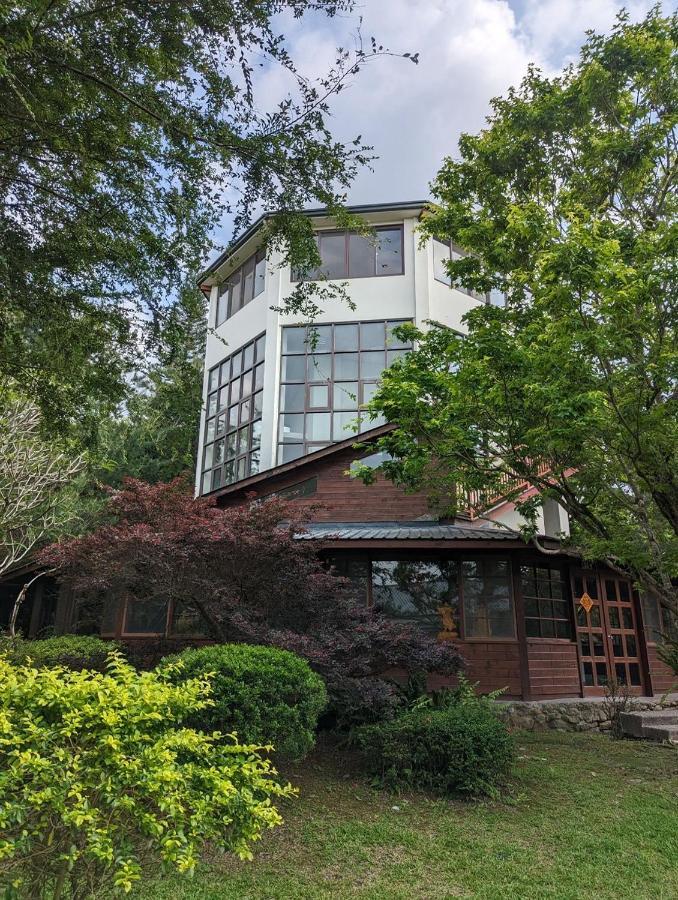 Flying Villa Nantou Экстерьер фото